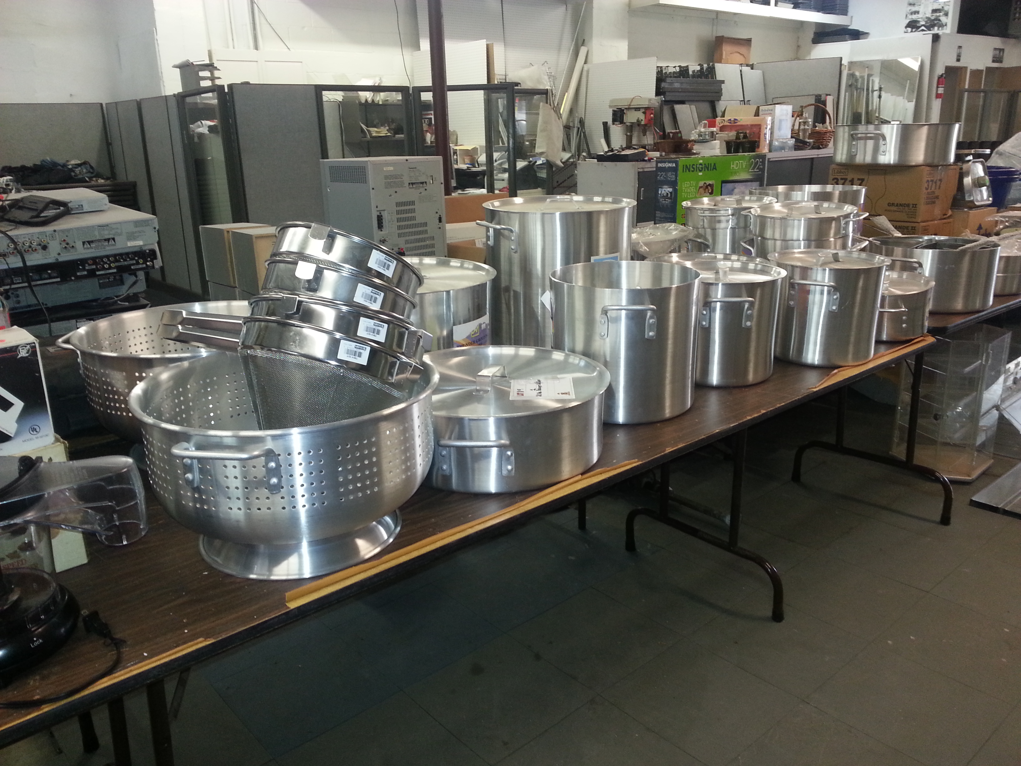 Pots & Pans - Restaurant Supply Auction - Brooklyn NY